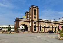 怡保圣米高青年与王春旋修士聚餐及交流 —— 聆听圣召的故事