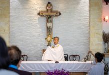 古晋圣三堂举办《天外来客》退省