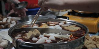 大专生与职青《回家》拜年暨火锅聚会