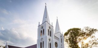 阿依沙叻圣玛利亚堂的缘起